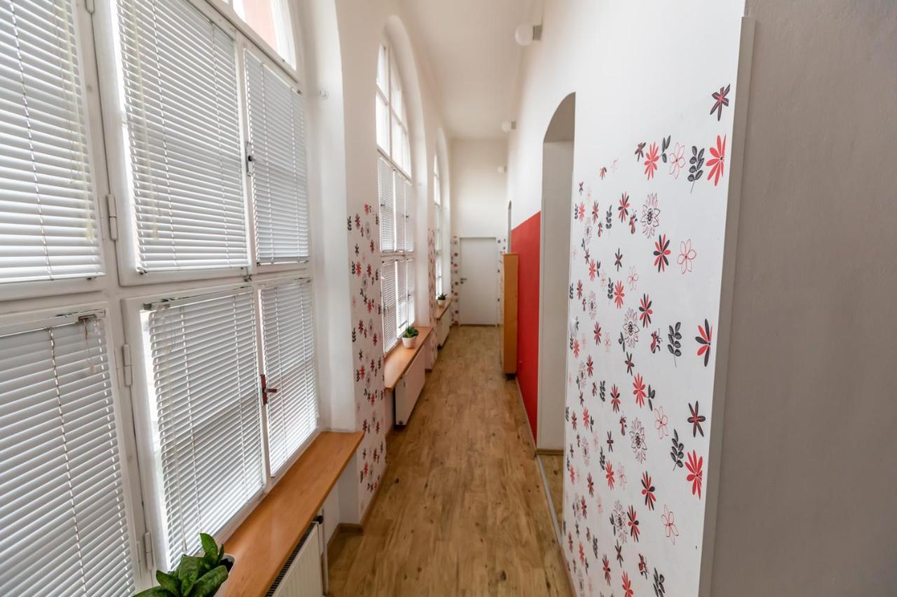 Palác Daun - Studio Apartments Znojmo Esterno foto