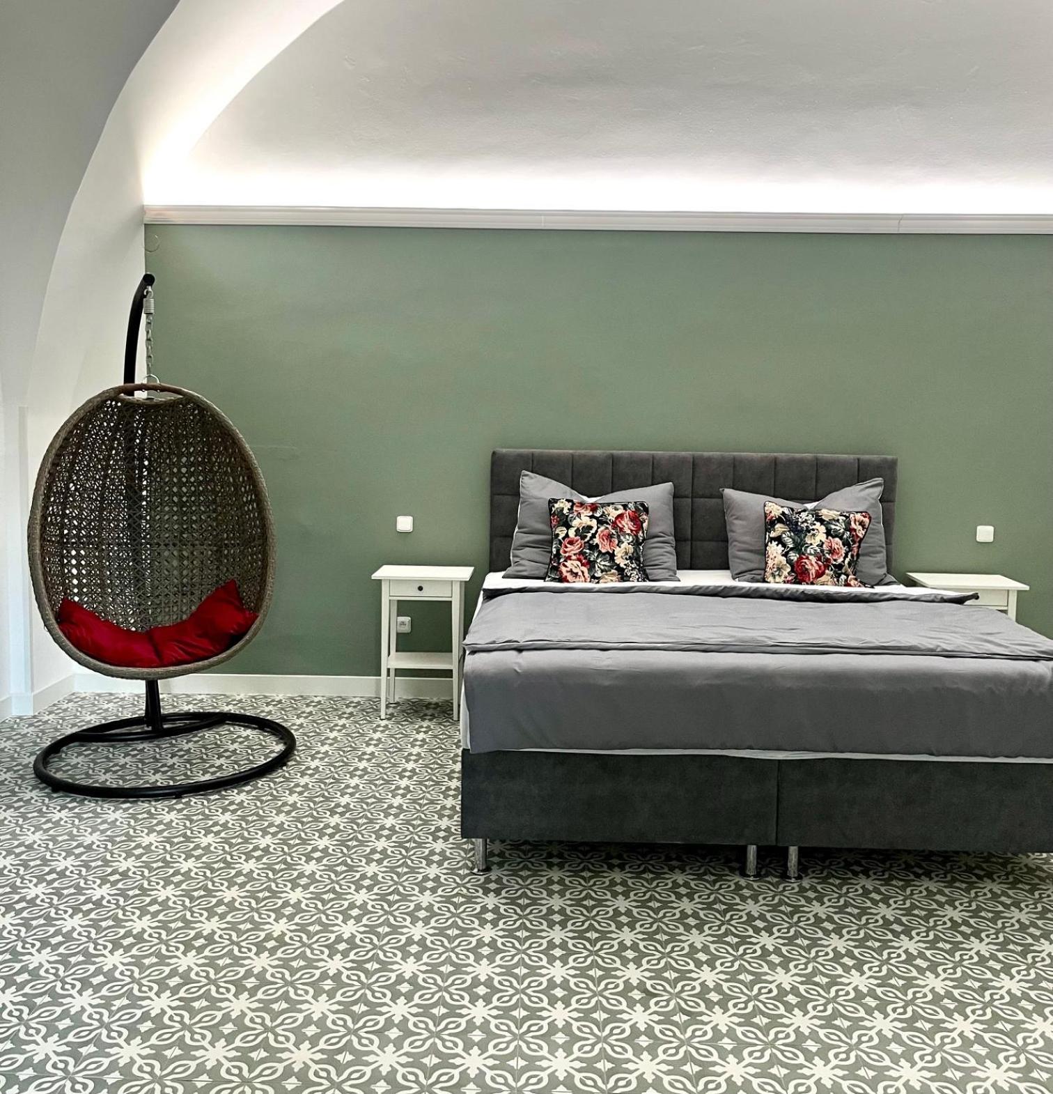 Palác Daun - Studio Apartments Znojmo Esterno foto